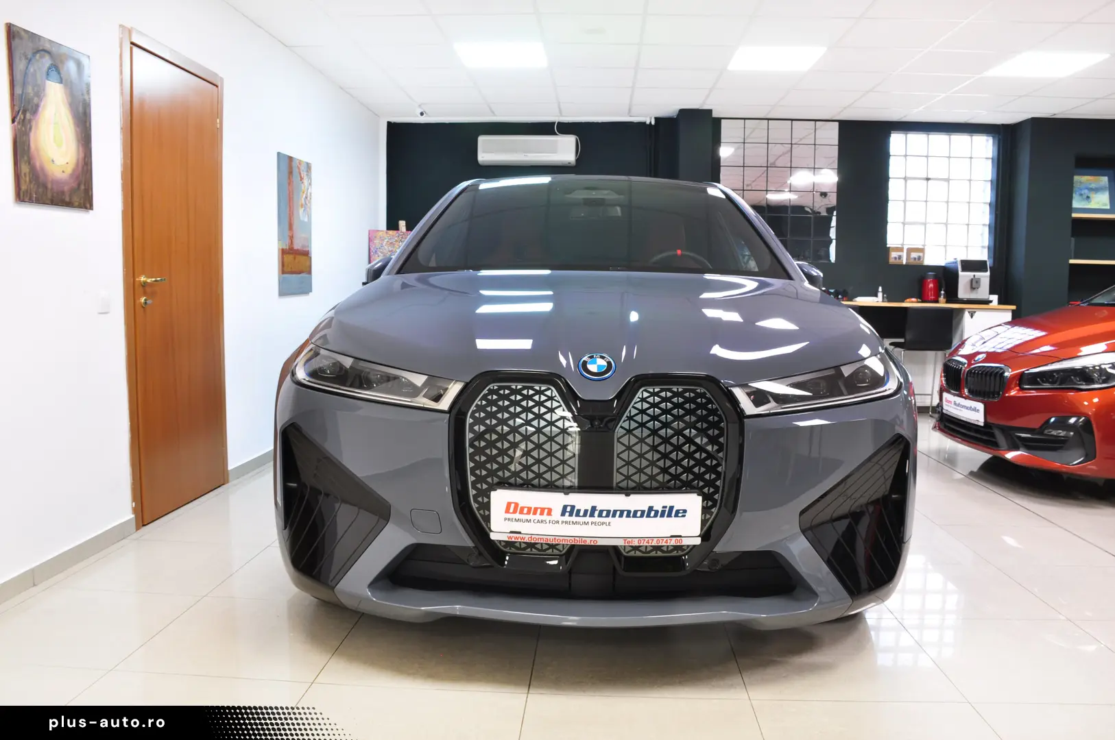 BMW iX M60 540CP 1.015 NM 3 8s doar 1.919 km