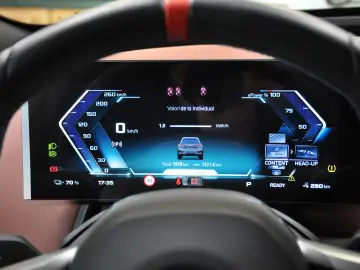 BMW iX M60 540CP 1.015 NM 3 8s doar 1.919 km