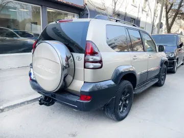 Toyota Land Cruiser 120 3.0d AT 7 Locuri TVA Deductibil