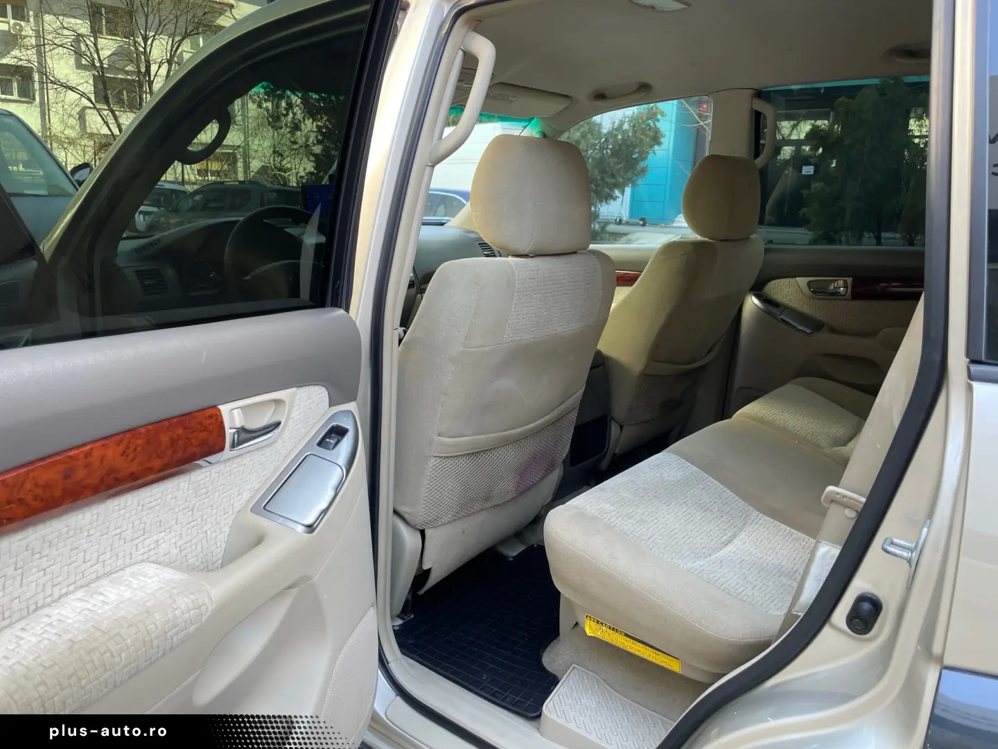 Toyota Land Cruiser 120 3.0d AT 7 Locuri TVA Deductibil