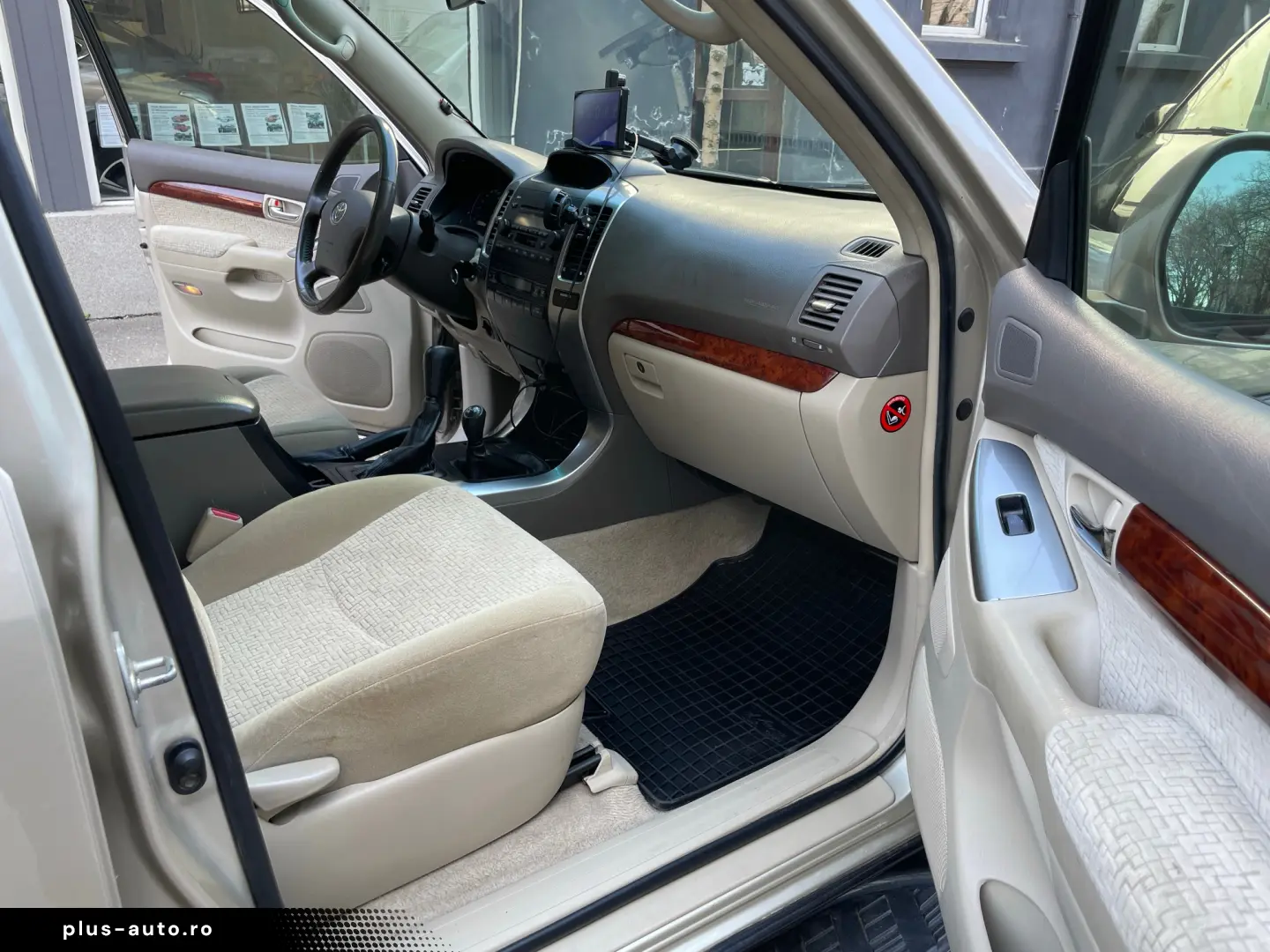 Toyota Land Cruiser 120 3.0d AT 7 Locuri TVA Deductibil