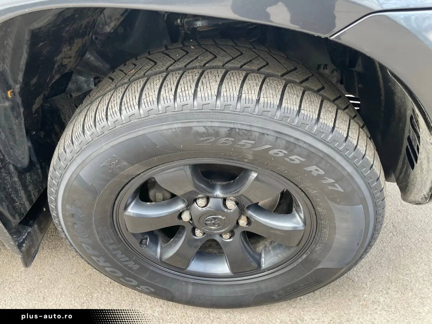 Toyota Land Cruiser 120 3.0d AT 7 Locuri TVA Deductibil