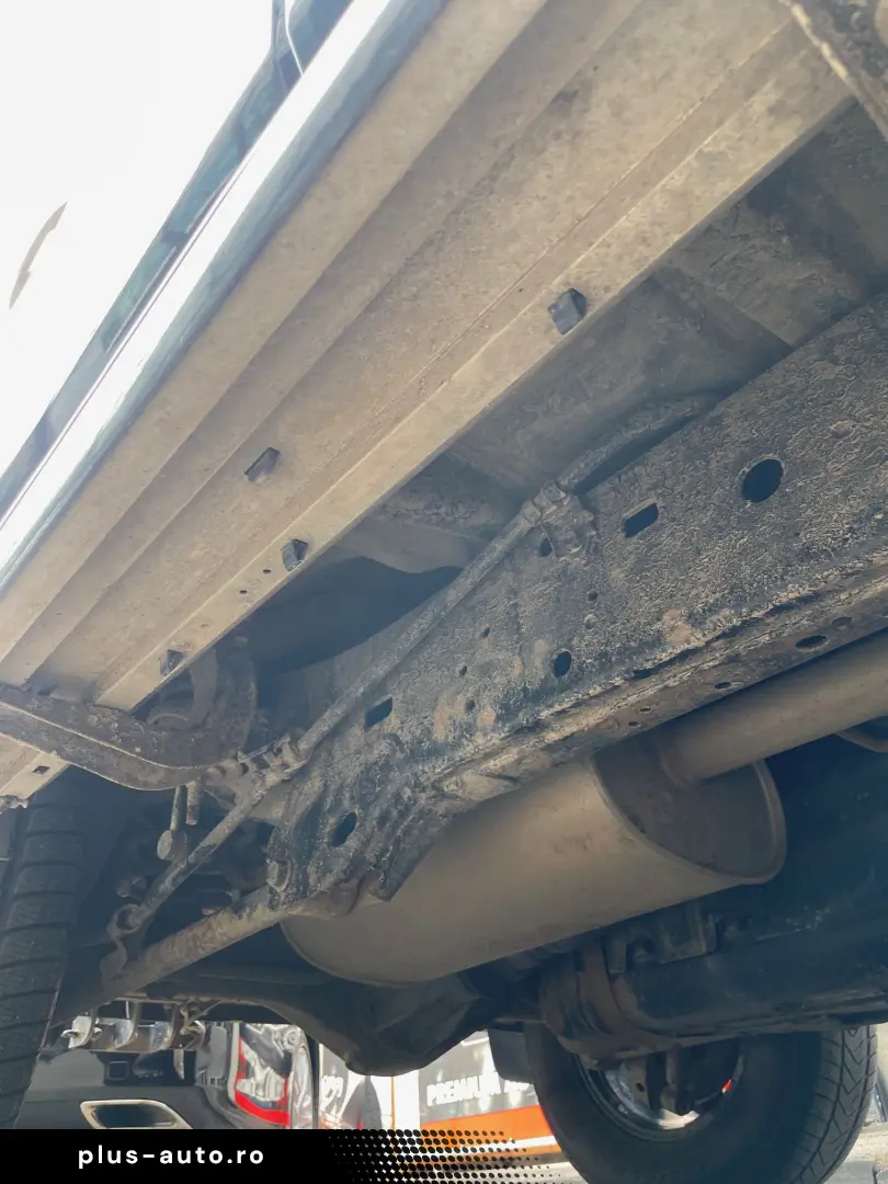 Toyota Land Cruiser 120 3.0d AT 7 Locuri TVA Deductibil