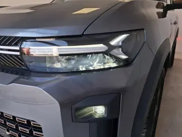 Dacia Bigster TCe 130 4x4 Extreme 8000 km 26800 euro