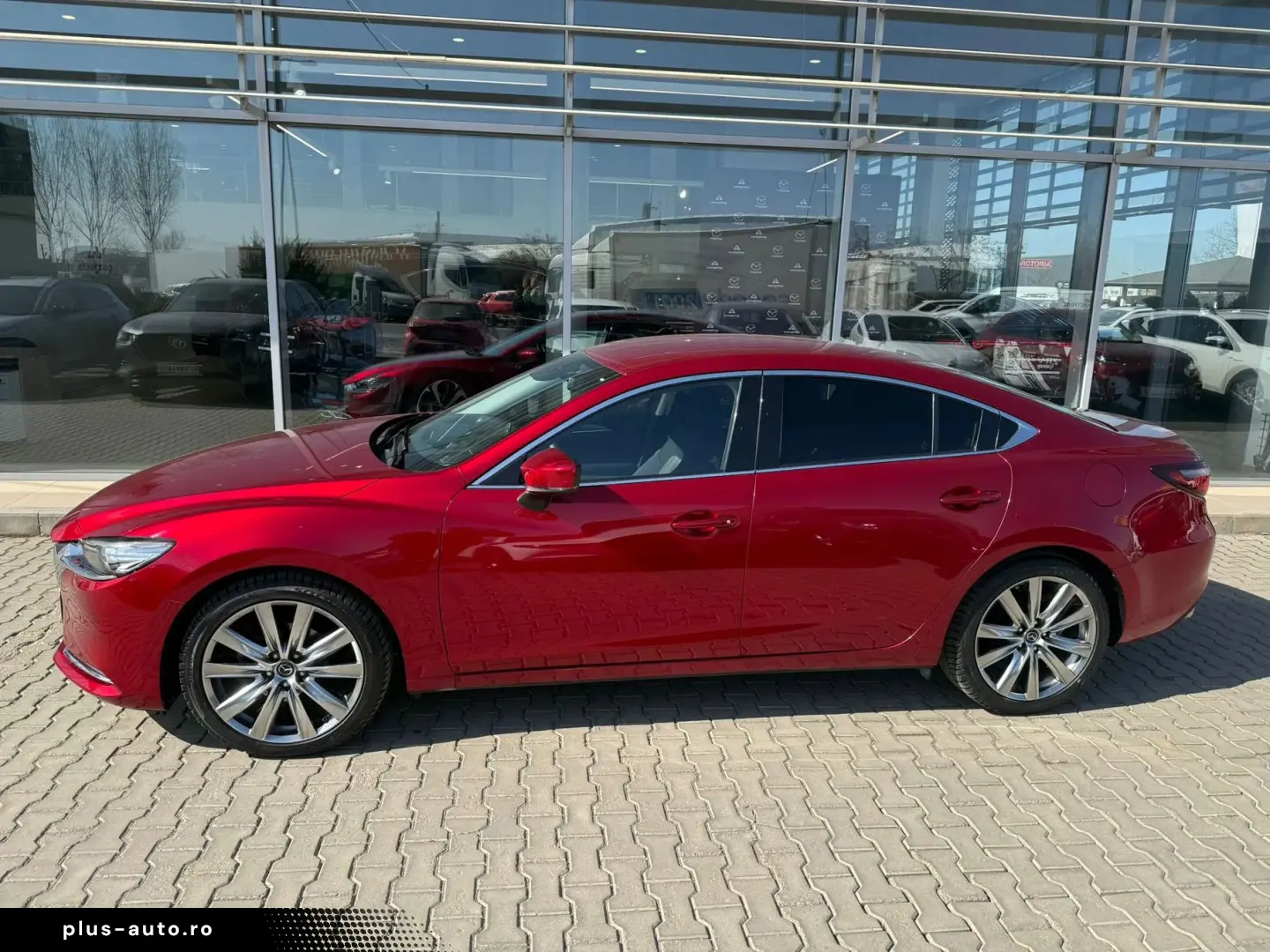 MAZDA6 SEDAN 2.0 165CP Revolution