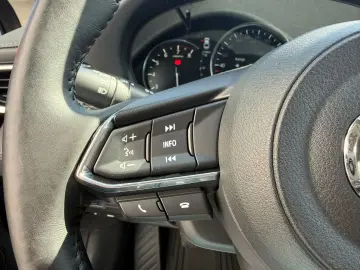 MAZDA6 SEDAN 2.0 165CP Revolution