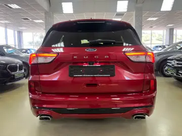 FORD KUGA 2.0 EcoBlue AWD ST Line Posibilitate finantare