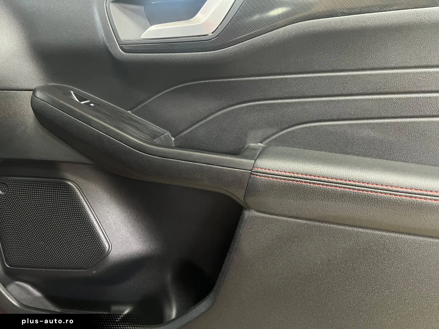 FORD KUGA 2.0 EcoBlue AWD ST Line Posibilitate finantare