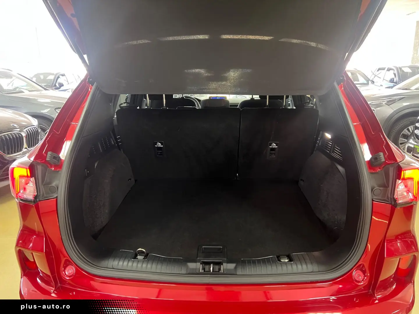 FORD KUGA 2.0 EcoBlue AWD ST Line Posibilitate finantare