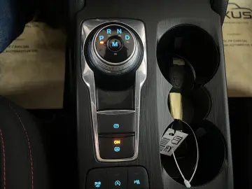 FORD KUGA 2.0 EcoBlue AWD ST Line Posibilitate finantare