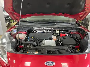 FORD KUGA 2.0 EcoBlue AWD ST Line Posibilitate finantare