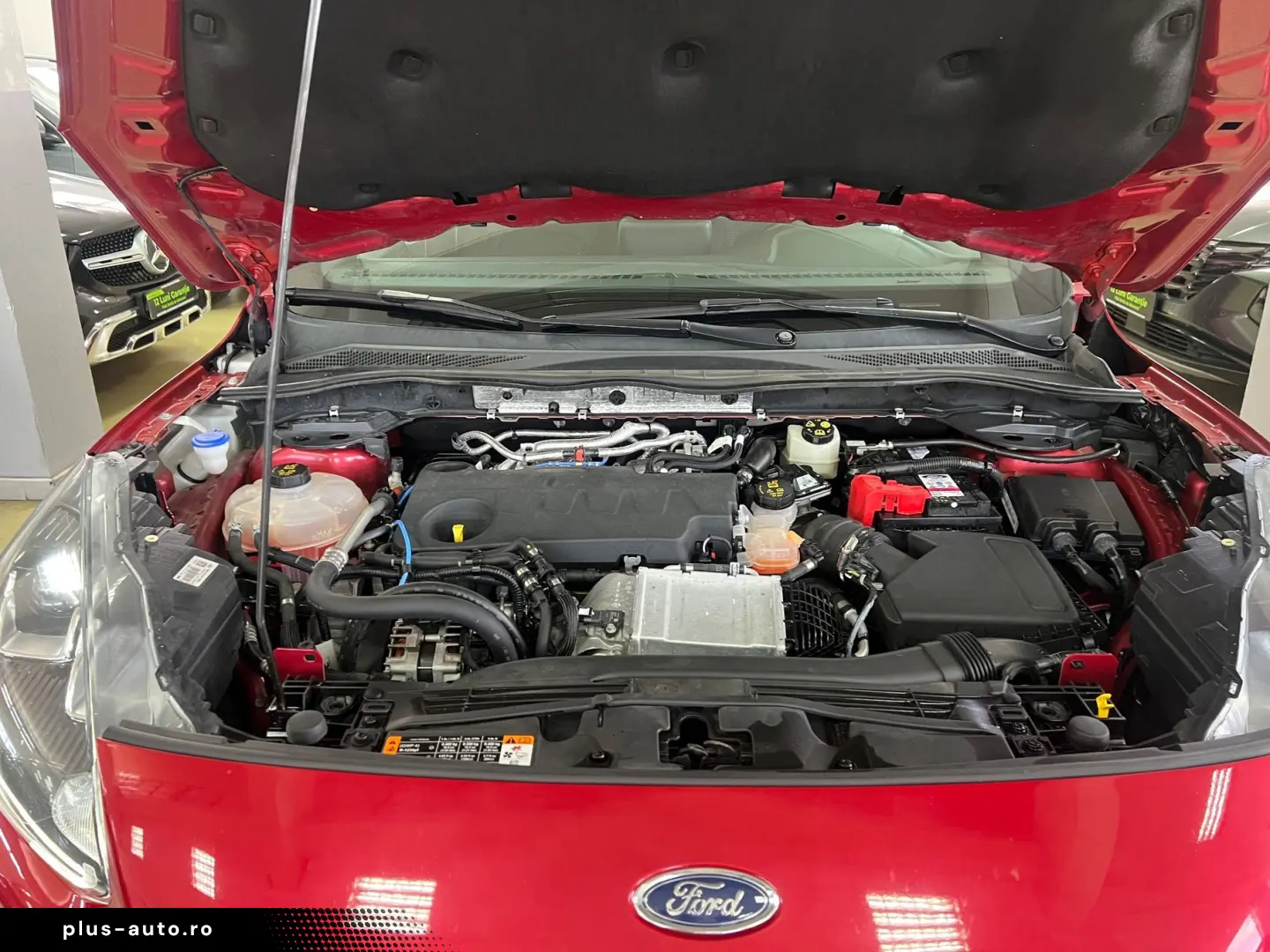 FORD KUGA 2.0 EcoBlue AWD ST Line Posibilitate finantare