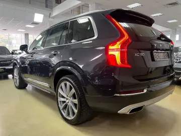 Volvo Xc-90