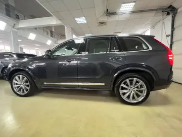 Volvo Xc-90