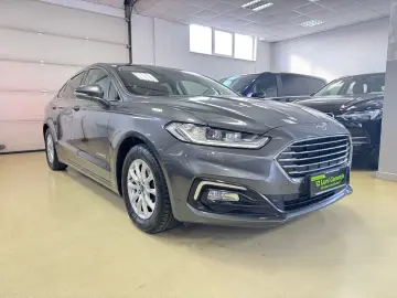 Ford Mondeo Limousine Titanium  2.0 HEV Hybrid 188 CP