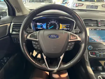 Ford Mondeo Limousine Titanium  2.0 HEV Hybrid 188 CP
