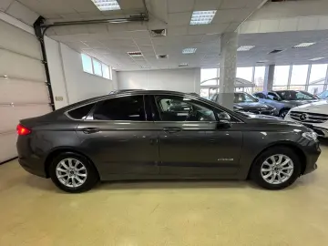 Ford Mondeo Limousine Titanium  2.0 HEV Hybrid 188 CP