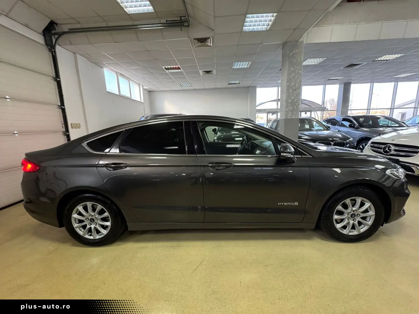 Ford Mondeo Limousine Titanium  2.0 HEV Hybrid 188 CP