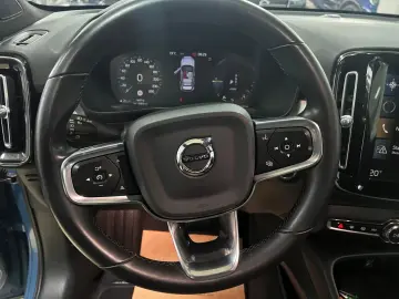 Volvo XC-40 T4 RECHARGE 129   82CP Posibilitate finantare