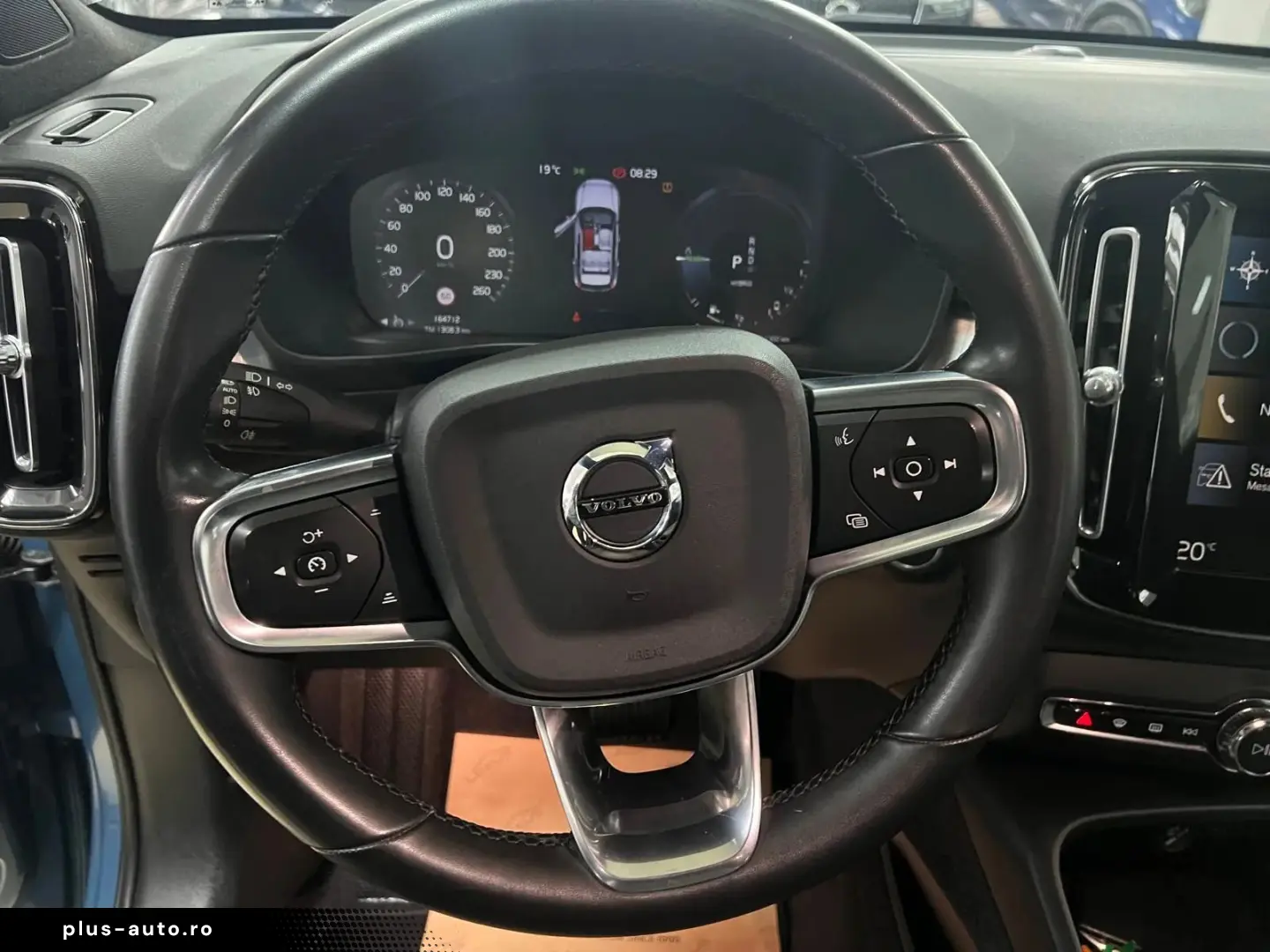 Volvo XC-40 T4 RECHARGE 129   82CP Posibilitate finantare