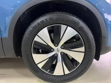 Volvo XC-40 T4 RECHARGE 129   82CP Posibilitate finantare