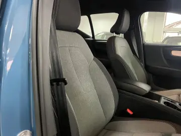 Volvo XC-40 T4 RECHARGE 129   82CP Posibilitate finantare