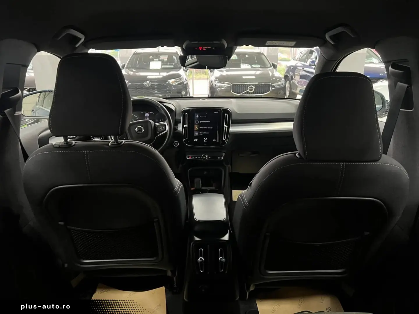 Volvo XC-40 T4 RECHARGE 129   82CP Posibilitate finantare