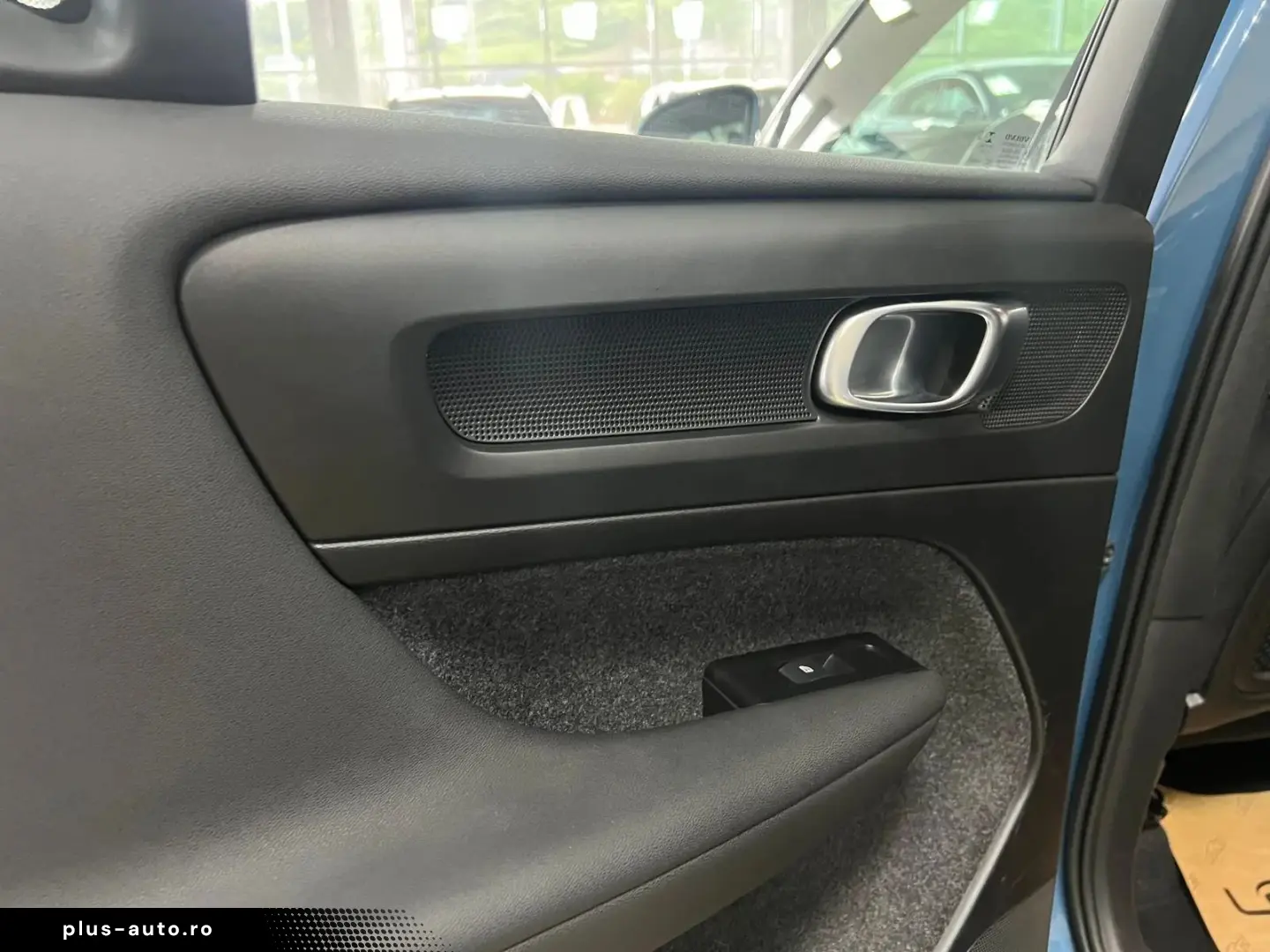 Volvo XC-40 T4 RECHARGE 129   82CP Posibilitate finantare