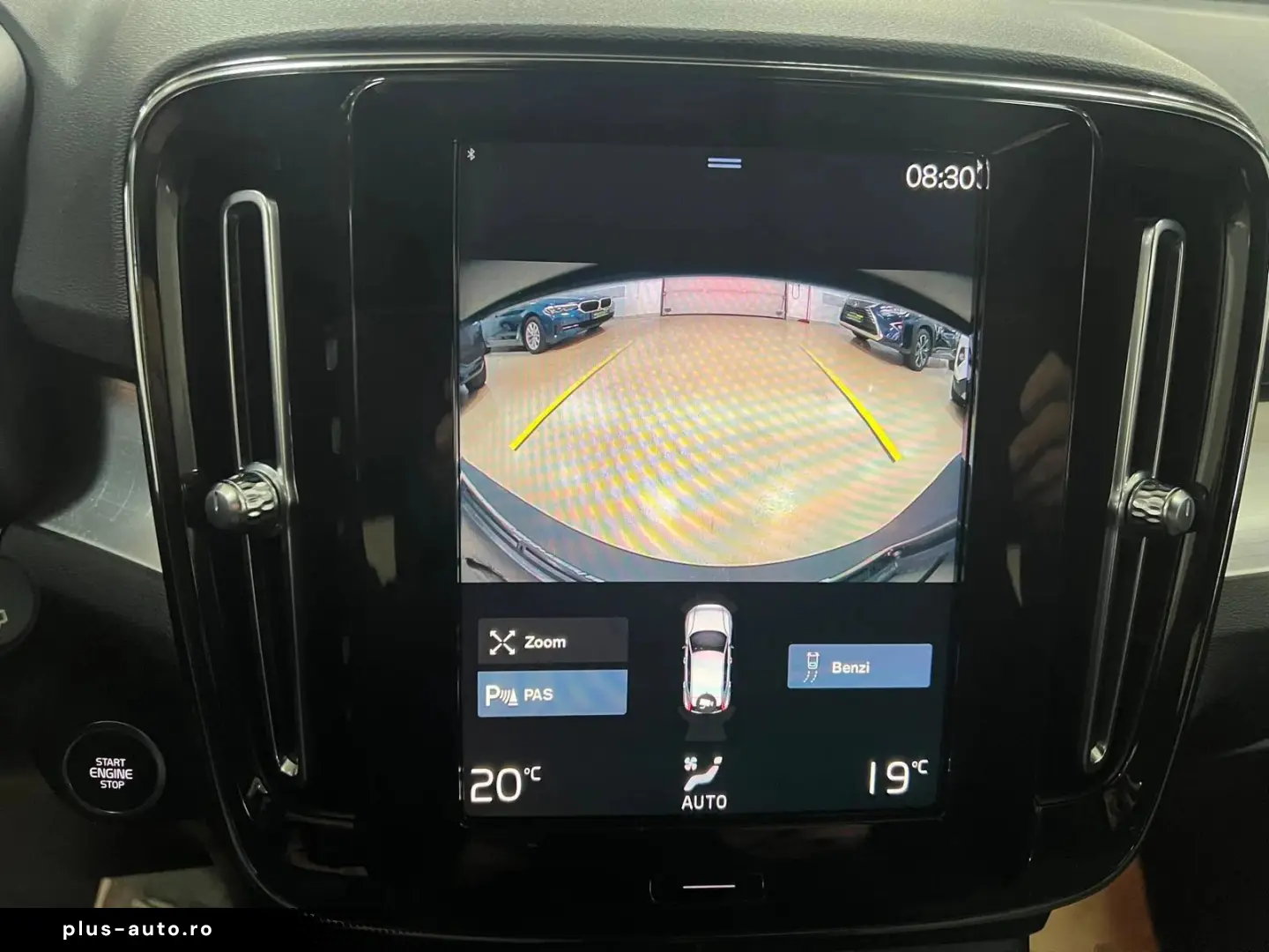 Volvo XC-40 T4 RECHARGE 129   82CP Posibilitate finantare