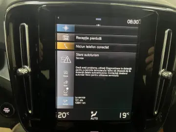 Volvo XC-40 T4 RECHARGE 129   82CP Posibilitate finantare