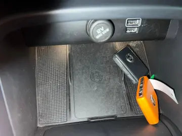 Volvo XC-40 T4 RECHARGE 129   82CP Posibilitate finantare