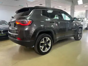 Jeep Compass 4x4 aut. Limited Posibilitate finantare