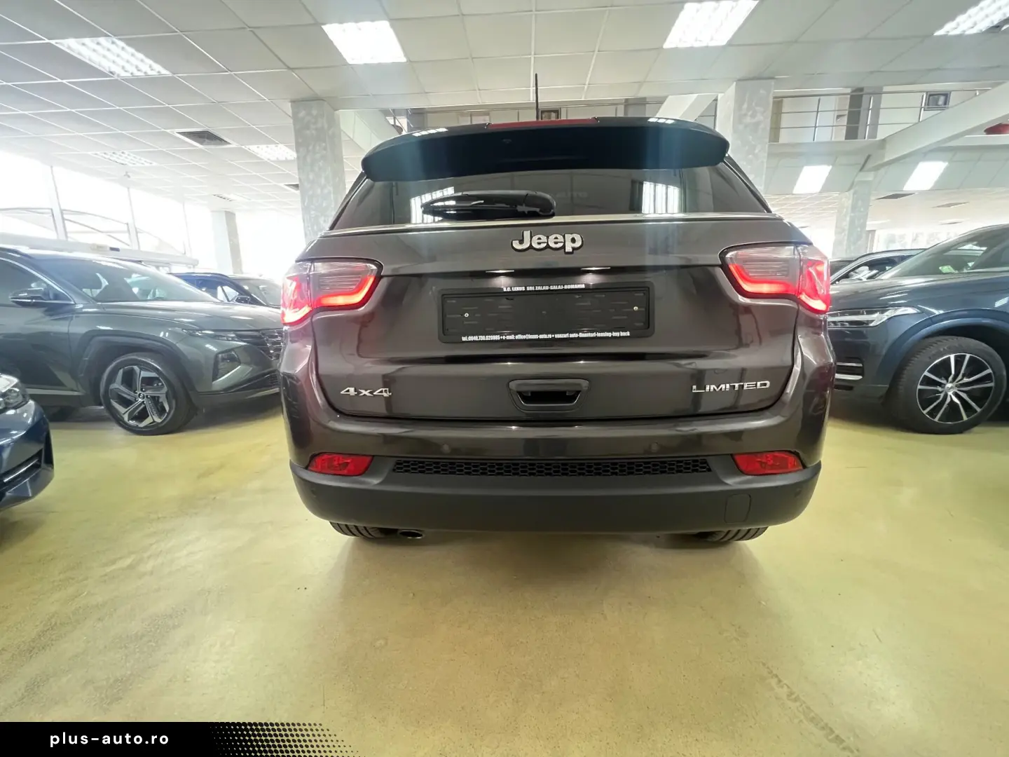 Jeep Compass 4x4 aut. Limited Posibilitate finantare