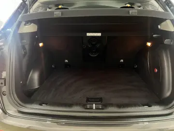 Jeep Compass 4x4 aut. Limited Posibilitate finantare