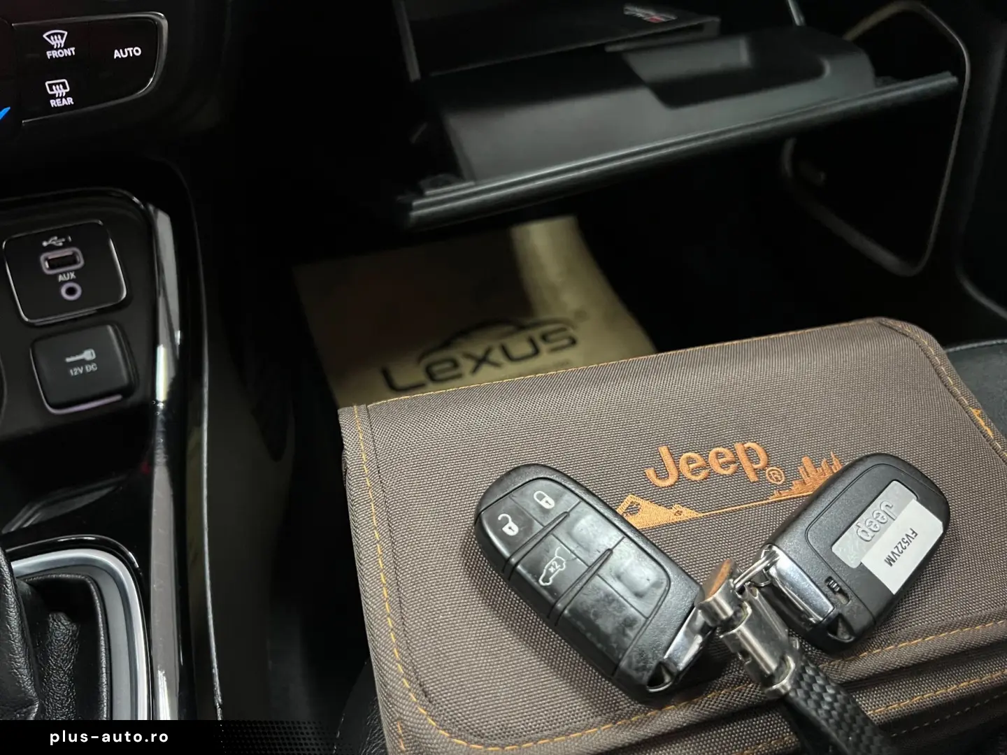 Jeep Compass 4x4 aut. Limited Posibilitate finantare