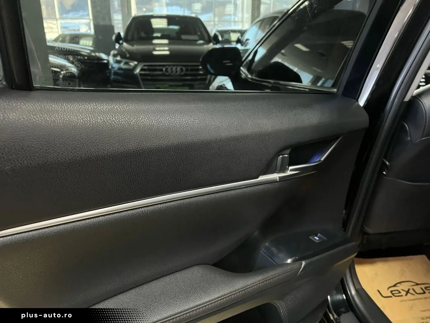 Toyota Camry automata Hybrid Posibilitate finantare