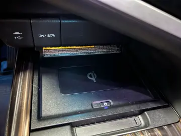 Toyota Camry automata Hybrid Posibilitate finantare