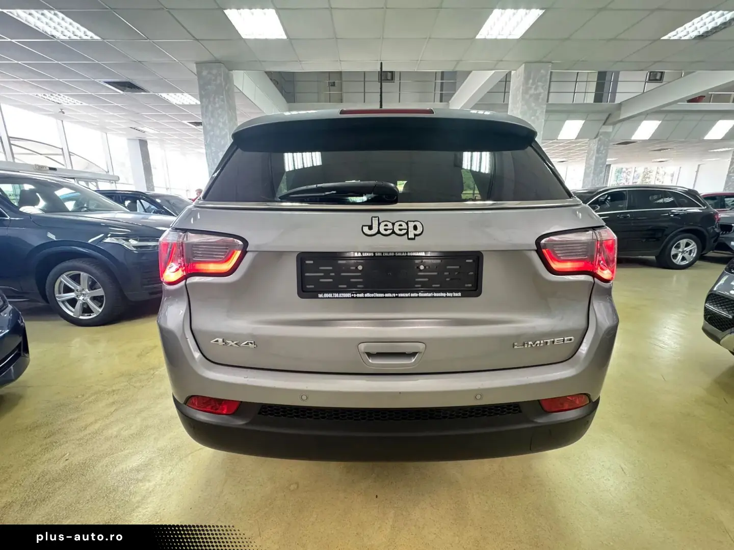 Jeep Compass 4x4 aut. Limited Posibilitate finantare