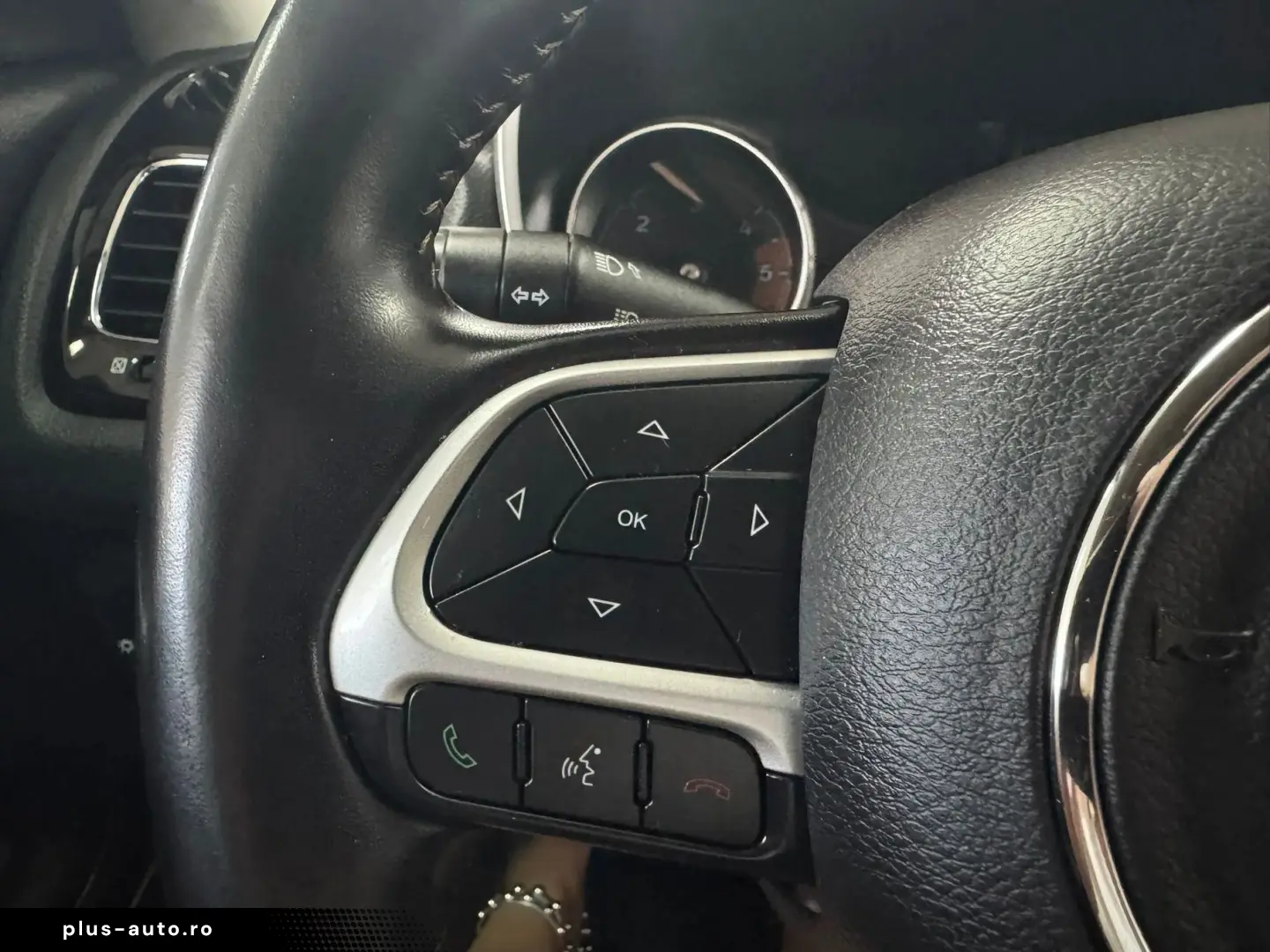 Jeep Compass 4x4 aut. Limited Posibilitate finantare