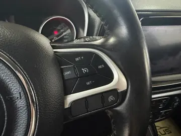 Jeep Compass 4x4 aut. Limited Posibilitate finantare