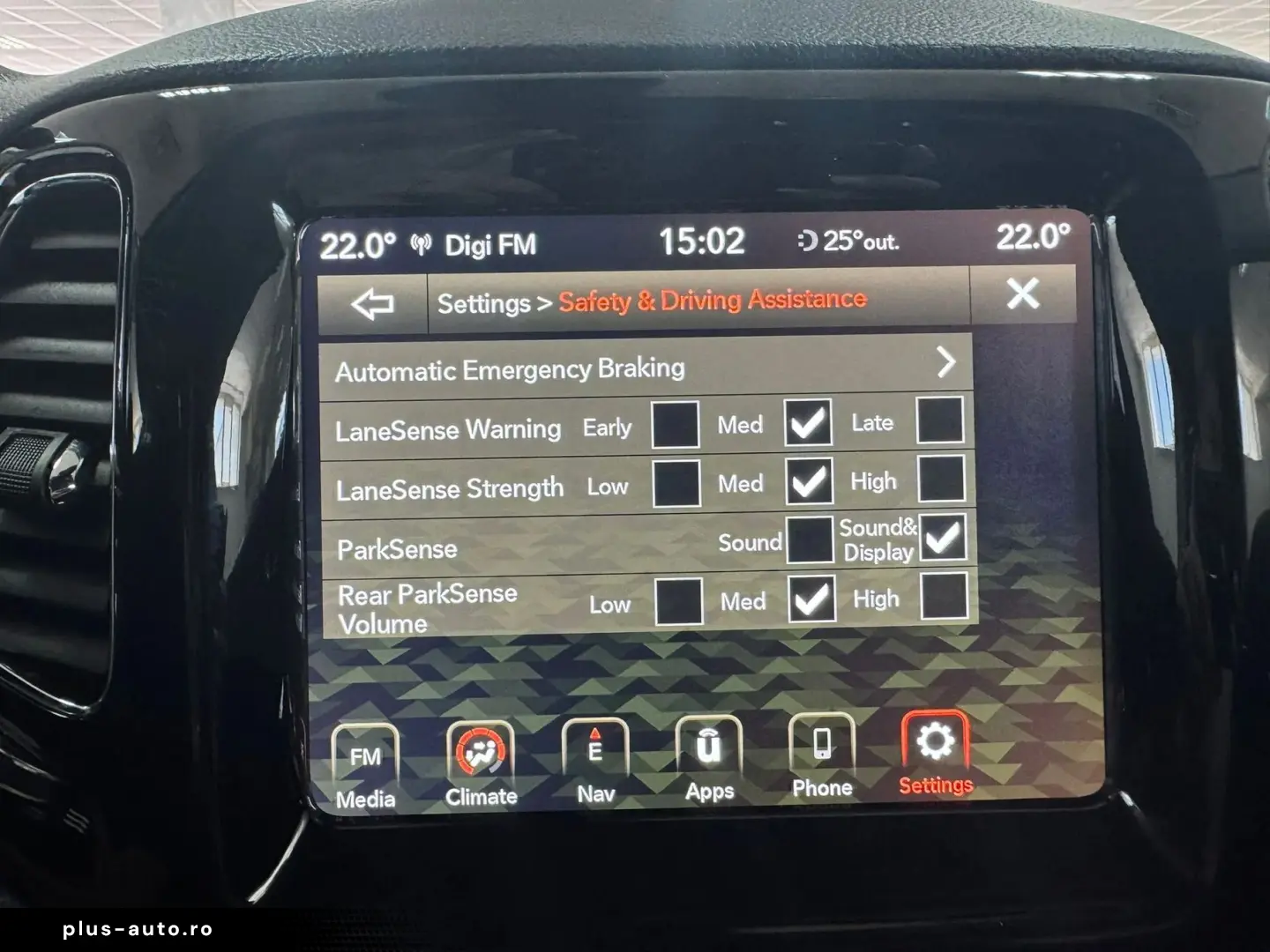 Jeep Compass 4x4 aut. Limited Posibilitate finantare