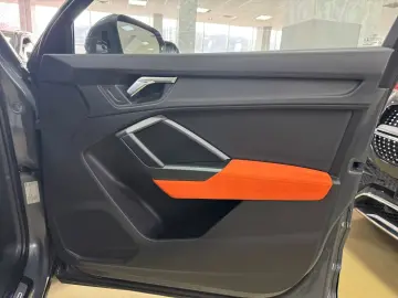 Audi Q3 SPORTBACK 35 TDI Quattro S Tronic Posibilitate finan