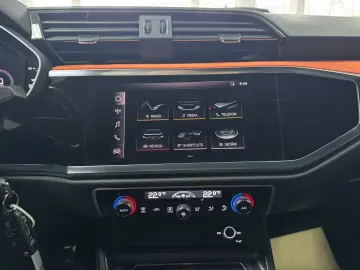 Audi Q3 SPORTBACK 35 TDI Quattro S Tronic Posibilitate finan