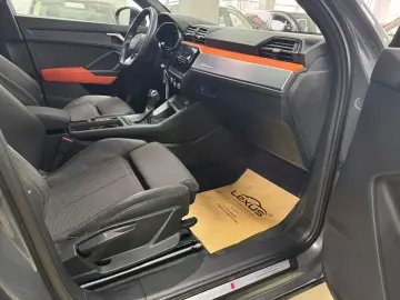 Audi Q3 SPORTBACK 35 TDI Quattro S Tronic Posibilitate finan