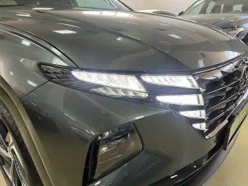 HYUNDAI TUCSON 1.6 PHEV 4wd 265cv Exellence Aut Posibilitate