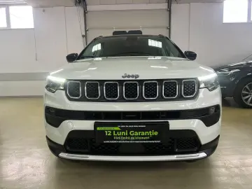 Jeep Compass 1.3 T4 PHEV 190cv Business 4xe Posibilitate fin