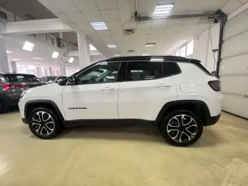 Jeep Compass 1.3 T4 PHEV 190cv Business 4xe Posibilitate fin