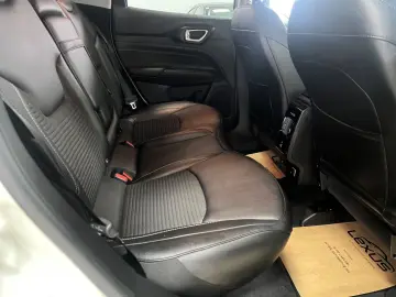 Jeep Compass 1.3 T4 PHEV 190cv Business 4xe Posibilitate fin