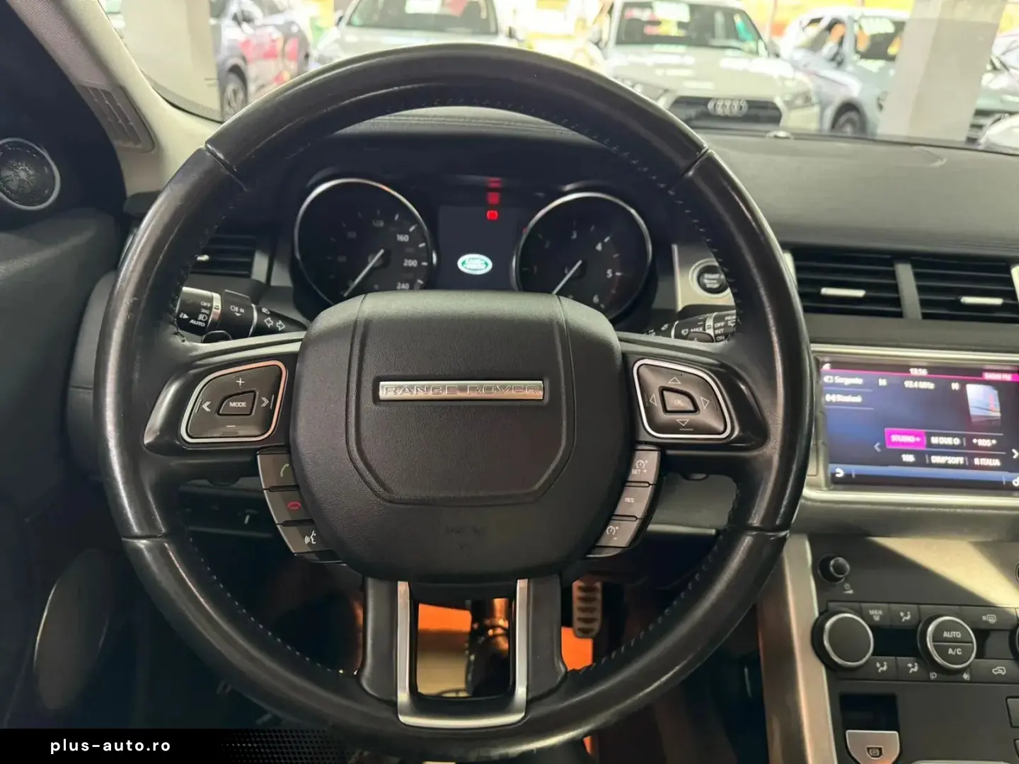 Land-Rover Range-Rover-Evoque