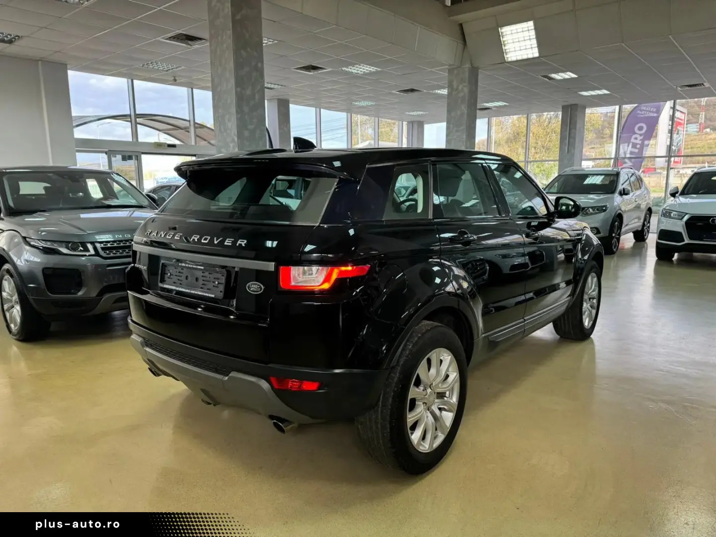 Land-Rover Range-Rover-Evoque